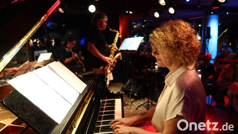 Das Abschlusskonzert des Jazz-Seminars im &quot;Bistrot Paris&quot; ist ein voller Erfolg. Bild: Kunz