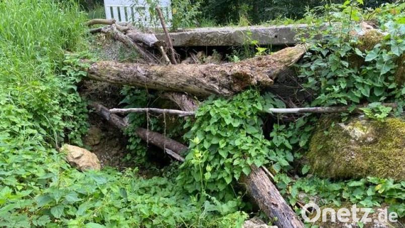 Hochwasserschaden an der B 14: Im Weigendorfer Gemeinderat wurde über entsprechende Maßnahmen und das weitere Vorgehen diskutiert. Bild: glb