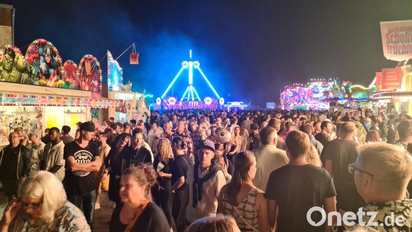 100.000 Deutsche und Amerikaner feierten friedlich das 63. Deutsch-Amerikanische Volksfest. Bild: sne