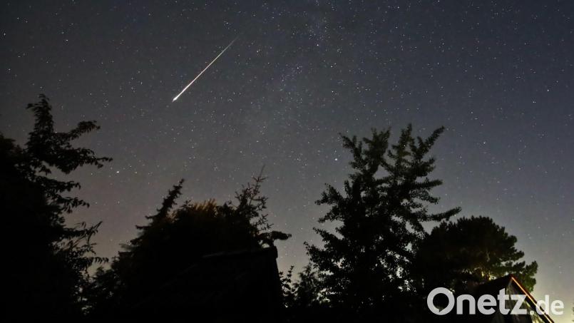 Jahr für Jahr sind am Nachthimmel die Sternschnuppen der Perseiden zu sehen Bild: Marco A. Ludwig/dpa