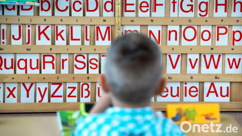 Bevor sie eingeschult werden, sollen Kinder in Bayern künftig auf ihre Sprachkompetenz getestet werden. Symbolbild: Arno Burgi/ZB/dpa/Symbolbild