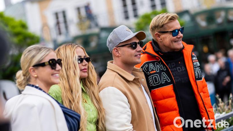 Die DSDS-Juroren Beatrice Egli, Loredana, Pietro Lombardi und Dieter Bohlen am Rande des Castings im Europa-Park. Bild: Philipp von Ditfurth/dpa