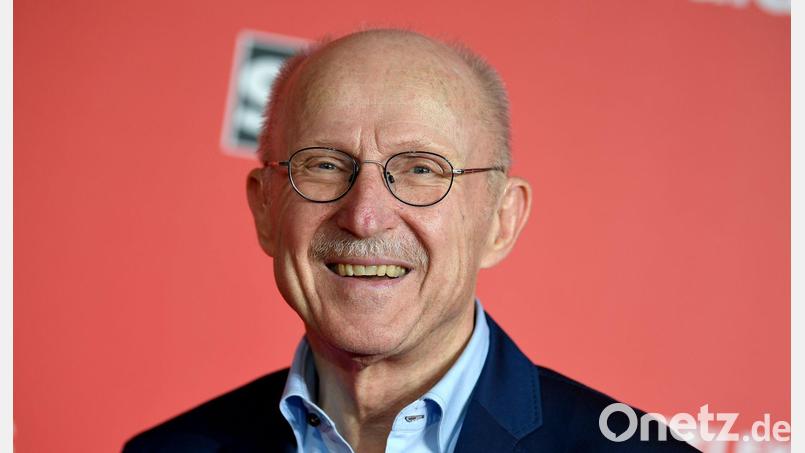 Nach dem Tod von Willi Lemke trauert der Profifußball um den Sportfunktionär. Bild: Britta Pedersen/dpa-Zentralbild/dpa