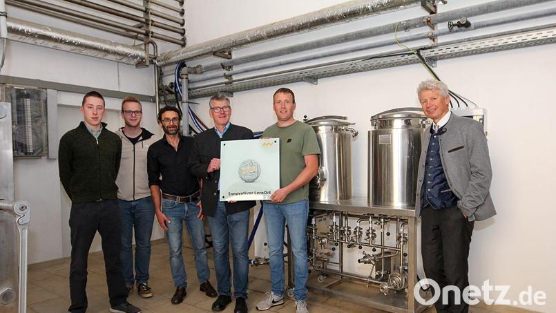 Die Brauerei Bruckmüller wird neuer Innovativer Lernort der OTH Amberg-Weiden und startet gemeinsames Brauprojekt mit den Studierenden zu Bioverfahrenstechnik. Bild: Wiesel/OTH Amberg-Weiden/exb