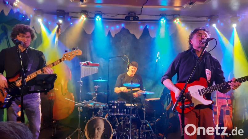 Richie Necker und seine Freunde begeistern das Parapluie-Publikum. Bild: uz