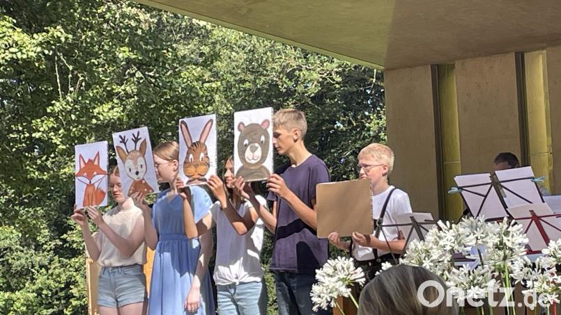 Als der Hase Gott an seiner Seite weiß, wird er mutiger, respektiert und anderen ein Vorbild. Bild: Irene Klier