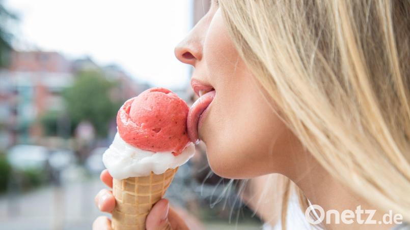 Die Eis-Tournee von Oberpfalz-Medien kommt nach Oberviechtach: Gratis Eis gibt es in der Eisdiele &quot;Primavera Symbolbild: Christin Klose/dpa-tmn