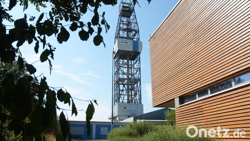 Der Bohrturm im Geozentrum an der KTB Windischeschenbach ist mit 83 Metern der höchste Landbohrturm weltweit. Bild: Gabi Schönberger