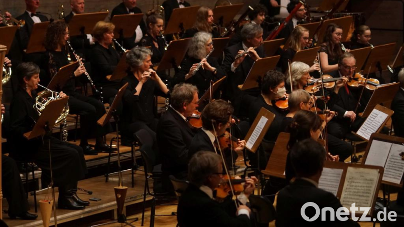 Jubiläumskonzert mit Symphonieorchester Singrün. Bild: Lukas Schliepkorte/exb