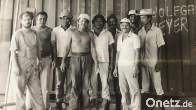 Wolfgang Meier in Nicaragua. Er baute dort zwischen 1983 und 1990 ein Sägewerk und eine Ziegelfabrik auf. Davor hatte er von 1980 bis 1983 in der Botschaft von Nicaragua als Wirtschaftsattaché gearbeitet. Bild: fdl