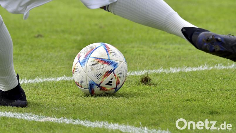 Der SV Poppenreuth bekam gegen den VfR Katschenreuth kein Bein auf den Boden. Bild: Hubert Ziegler