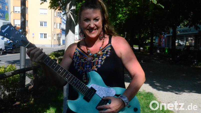 Kerstin Reintsch will auch nächstes Jahr wieder durchstarten beim Elvis-Song-Contest in Bad Nauheim. Bild: Kunz
