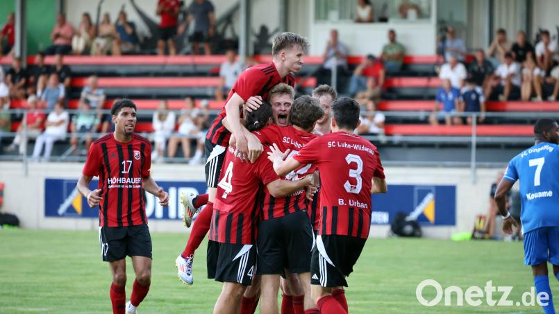 Dreimal in Folge durfte sich der SC Luhe-Wildenau über einen Sieg freuen. Klappt es mit dem Jubel auch im Landesliga-Derby gegen den FC Amberg? Bild: Dieter Jäschke