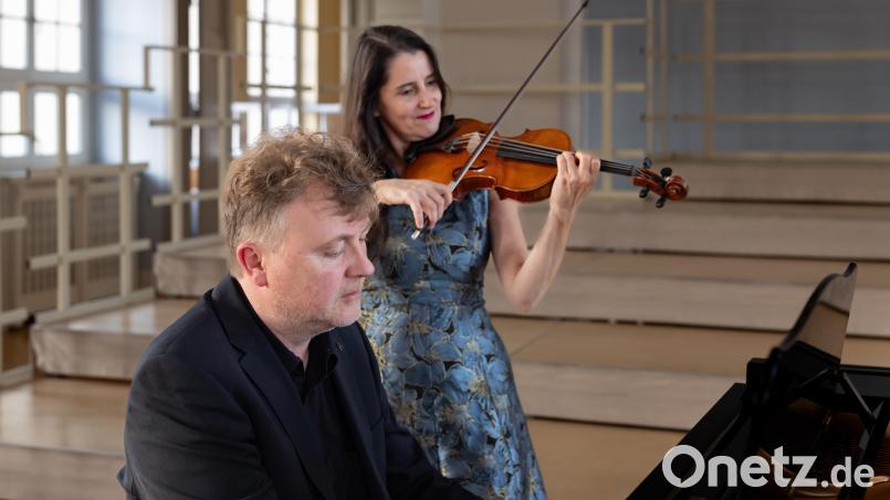 Das Duo Susanne Hofmann (Violine) und Thorsten Fabrizi (Klavier). Bild: Tommi Riedel
