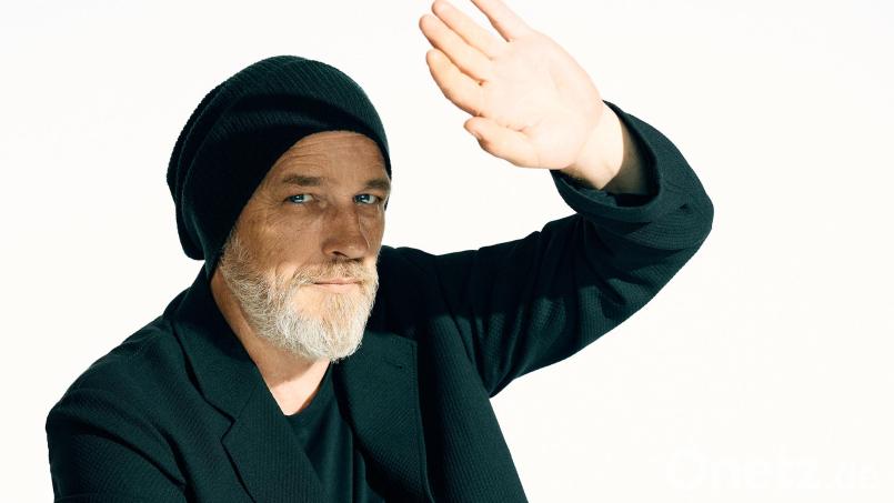 Torsten Sträter hat nur einen Wunsch: &quot;Mach mal das große Licht an.&quot; Bild: Marvin Ruppert/exb