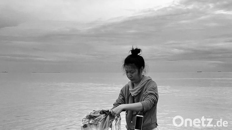 Jiaying Wu arbeitet schwerpunktmäßig als Künstlerin mit dem Element Wasser. Das möchte sie auch in Waldsassen tun. Bild: Nina Jung