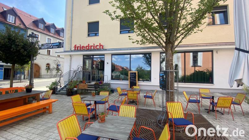 Das Inklusionsrestaurant „Friedrich“ in Vohenstrauß ist bekannt für regionale Küche und Live-Musik in entspannter Atmosphäre. Geschäftsführer Veit Reisberger hat nun Insolvenz angemeldet. Bild: ck