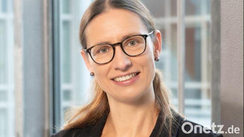 Professorin Sonja Bauer ist an der Hochschule für das Lehrgebiet Landmanagement zuständig. Sie leitet das gemeinsame Forschungsprojekt der OTH Amberg-Weiden mit der Technik-Hochschule in Stuttgart. Bild: Katrin Hirmer/OTH Amberg-Weiden