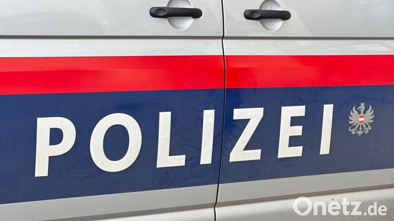 Die Familie des Wanderers setzte eine Suchaktion in Gang. Symbolbild: Matthias Röder/dpa