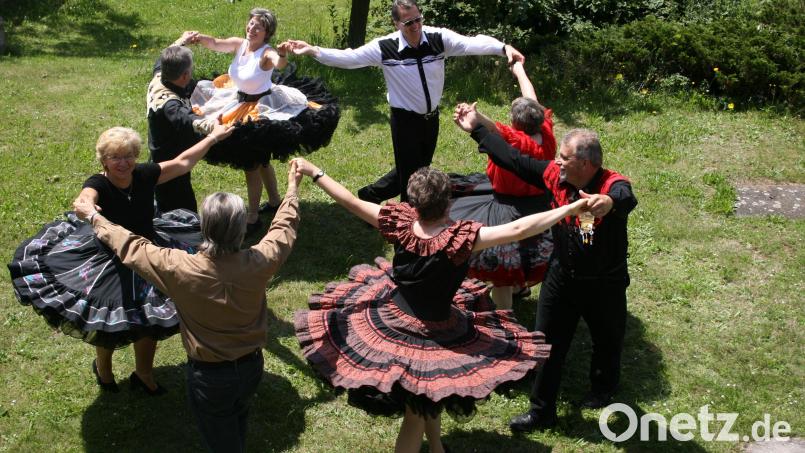Nach 30 Jahren gibt es bei der Volkshochschule in Tirschenreuth wieder einen Squaredance-Kurs in Waldershof. Bild: Squaredance-Verein „Wild Bunch e.V.