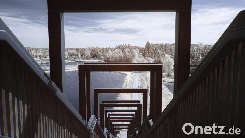 Die Himmelsleiter in Tirschenreuth – dieses Foto und viele weitere sind bei einer Ausstellung des Waldsasseners Robert Christ in Selb zu sehen. Bild: Robert Christ/exb