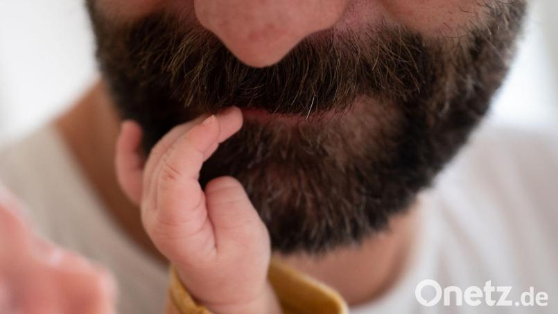 Der Familienpakt soll Familie und Beruf besser in Einklang bringen. Symbolbild: Sebastian Gollnow/Deutsche Presse-Agentur GmbH/dpa