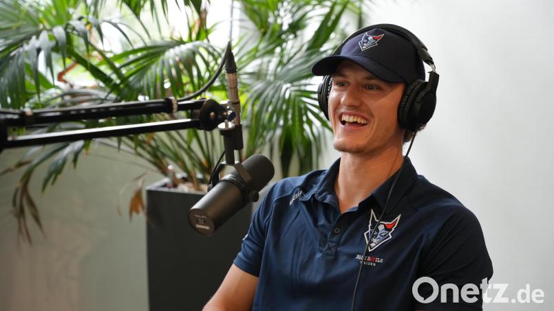 Daniel Allavena, der neue Torhüter der Blue Devils Weiden, war zu Gast in der aktuellen Folge des &quot;Powerplay&quot;-Podcasts. Bild: Marco Meier