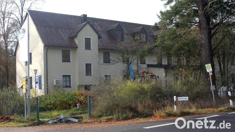 Zu den häufigen Einsatzorten der Falkenberger Feuerwehr gehört die Jugendherberge westlich von Falkenberg. Bislang aber mussten die ehrenamtlichen Helfer nicht eingreifen, um Gebäude und Leben zu retten. Archivbild: wro