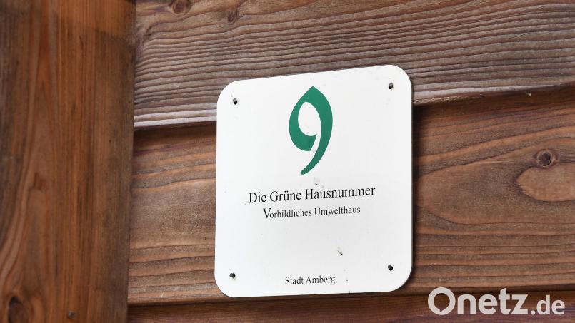 Noch bis zum 30. September läuft die Bewerbungsfrist für die Grüne Hausnummer in der Stadt Amberg und im Landkreis Amberg-Sulzbach. Bild: Petra Hartl