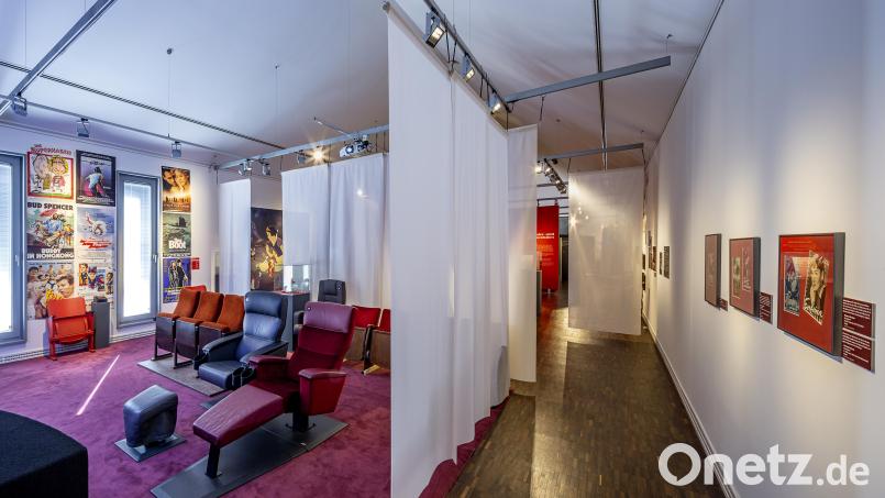 An den nächsten beiden Sonntagen gibt es Führungen durch die Sonderausstellung des Stadtmuseums von Amberger Kino-Persönlichkeiten. Bild: Marcus Rebmann