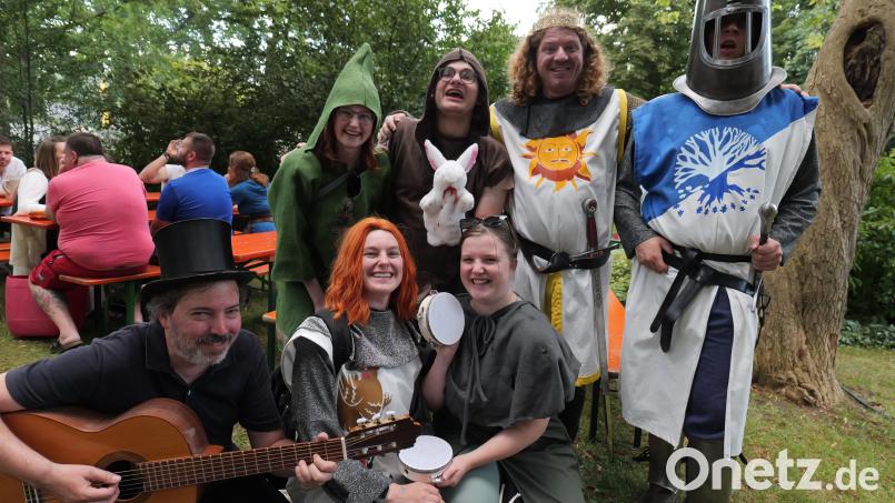 Das Musical &quot;Spamalot&quot; basiert auf dem Kultfilm &quot;Die Ritter der Kokosnuss&quot;. Im Oktober bringt das Ovigo-Theater das Musical in Neunburg vorm Wald auf die Bühne. Bild: Max Hegner/exb