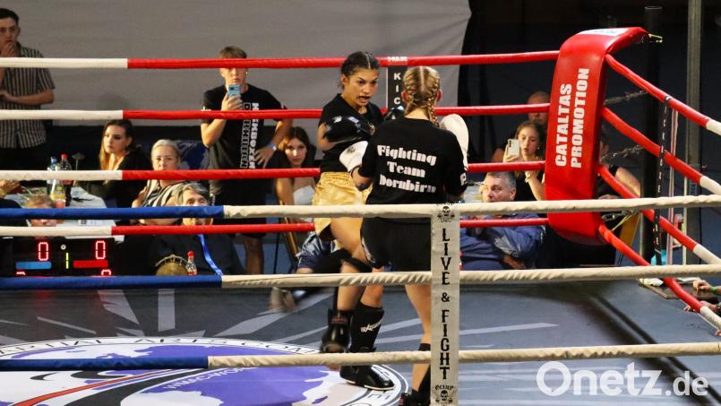 Jenny Wurster (links) behielt gegen die Österreicherin Naomi Amato die Oberhand. Bild: Manuela Glanzer