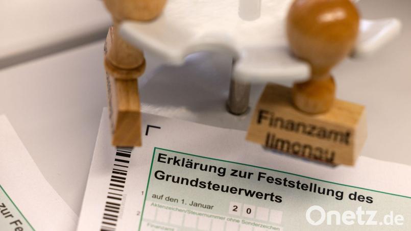 Mit der neuen Grundsteuer wird es ab 2025 für manche Haus- und Grundeigner in Bärnau deutliche Veränderungen geben. Der Stadtrat legte jetzt neue Hebesätze fest. Symbolbild: Michael Reichel/dpa