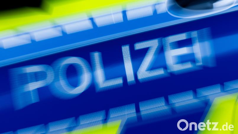 Nach einer Polizeikontrolle in der Bahnhofstraße muss ein 32-Jähriger aus Weiden seinen Führerschein abgeben. Symbolbild: Rolf Vennenbernd/dpa