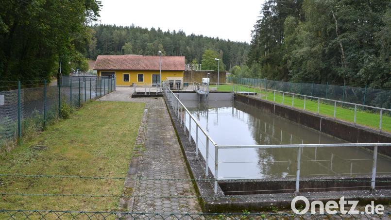 Nicht zuletzt wegen der erfolgten Ertüchtigung der Pechbrunner Kläranlage müssen die Gemeindebürger künftig mehr für die Abwasserentsorgung bezahlen. Bild: jr