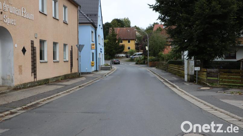 In der Weißenberger Straße in Edelsfeld steht eine Kanalsanierung an. Bild: gru