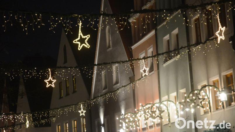 So sah die Weihnachtsbeleuchtung in der Weidener Altstadt noch im letzten Jahr aus. Bild: Gabi Schönberger
