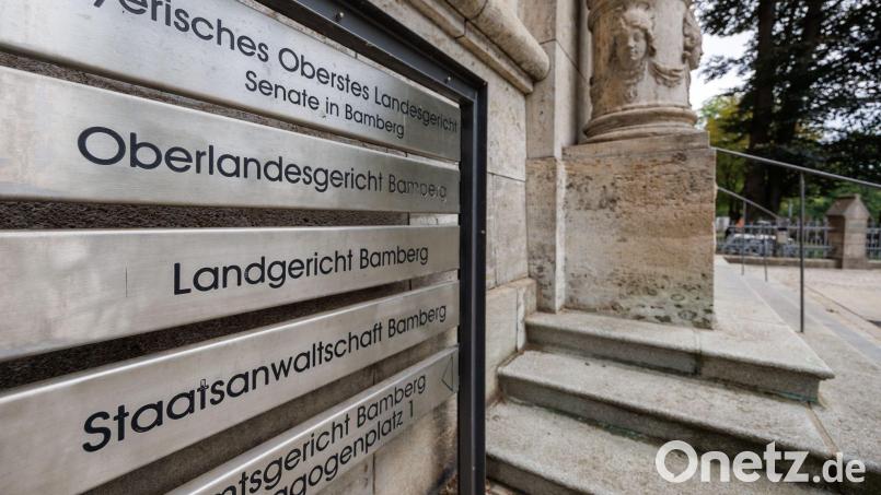 Ein ehemaliger Mitarbeiter der Bamberger Staatsanwaltschaft steht ab September in Bamberg vor Gericht. (Archivbild) Symbolbild: Daniel Karmann/dpa