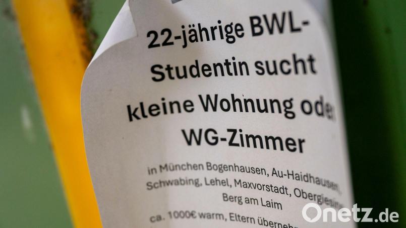 Kurz vor Beginn des Wintersemesters halten wieder Tausende Studierende Ausschau nach einem WG-Zimmer. Vor allem in München kann das richtig teuer werden. (Archivbild) Symbolbild: Peter Kneffel/dpa