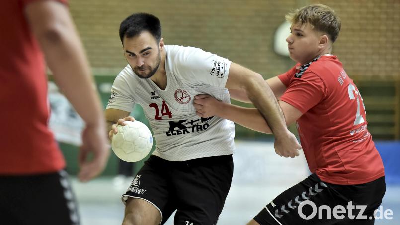 Aleksa Mikovic (links) und die Sulzbacher wollen in Eckental ihren zweiten Sieg im zweiten Spiel. Bild: Hubert Ziegler
