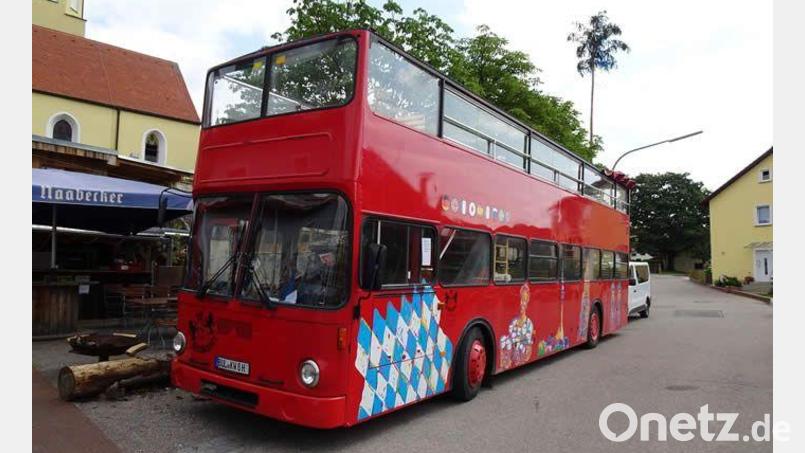 Alte Busse sind am Sonntag, 29. September, von 10 bis 14 Uhr in der Nähe des Regensburger Bahnhofs zu sehen. Bild: IG Historische Straßenbahn Regensburg e.V./exb