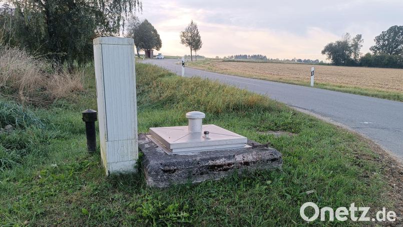 Der Druckregelschacht in Matzersreuth wird am bestehenden Standort komplett erneuert. Neben dem Schacht samt Pumpwerk wird vor allem der obere Teil neu: Es wird eine Treppe mit Dach und Einhausung zum Schacht geben. Bild: szl