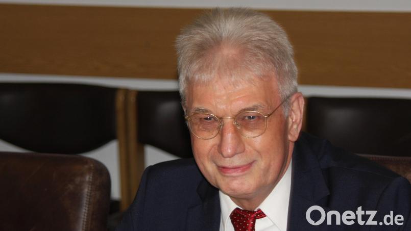 Neben seinen vielen Aufgaben übernahm Edwin Ulrich (Bild) nun auch das Amt eines Marktgemeinderats in Fuchsmühl. Der SPD-Mann ist Nachrücker für den verstorbenen Ernst Tippmann. Bild: wro