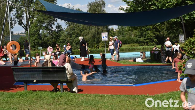 10.000 Besucher waren allein im August im Weidener Stadtbad. Archivbild: hcz
