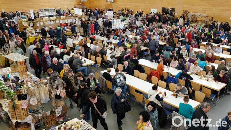 Der Andrang ist jedes Mal enorm: Zum 75. Mal findet diesmal der Bauernmarkt statt. Archivbild: mab