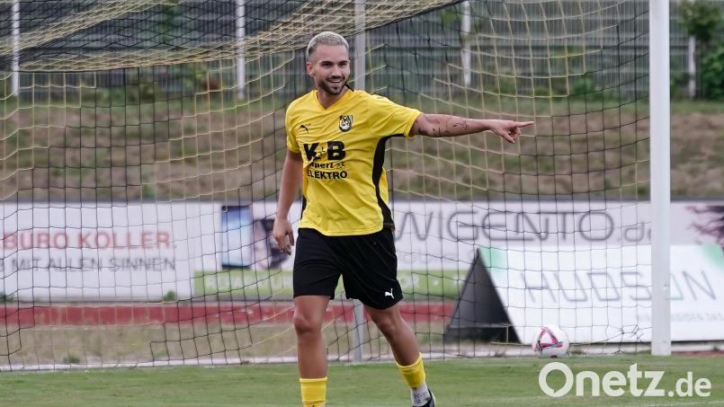 Kenan Muslimovic gibt beim FC Amberg keine Kommandos mehr. Bild: ref