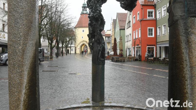 Die Kanalsanierung soll zum Großteil über die bestehenden Schächte passieren. Im Teilstück vom Mauermann-Brunnen bis Unteres Tor müssen die Stadtwerke allerdings aufgraben. Mit Behinderungen ist zu rechnen. Bild: Gabi Schönberger