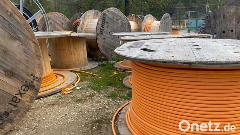 Der Glasfaser-Ausbau kommt in Weigendorf doch nicht so schnell in die Gänge wie erhofft. Bild: glb