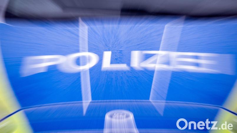 Die Münchner Polizei hat einen Mann im gestohlenen Reinigungsfahrzeug gestoppt. (Symbolbild) Bild: Soeren Stache/dpa