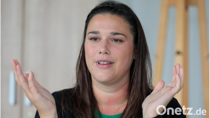 Simone Reinhardt wurde als dritte Mitarbeiterin überhaupt beim Zweckverband Kommunale Verkehrssicherheit Oberpfalz angestellt. Seit gut anderthalb Jahren ist sie nun Geschäftsführerin. Bild: Wolfgang Steinbacher